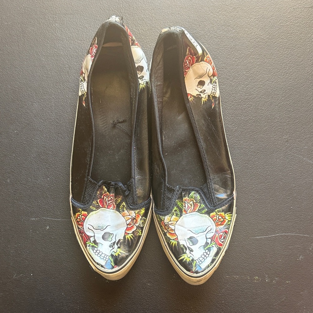 Ed Hardy Love Kills Slowly Black Slip on Flats size 8.5
